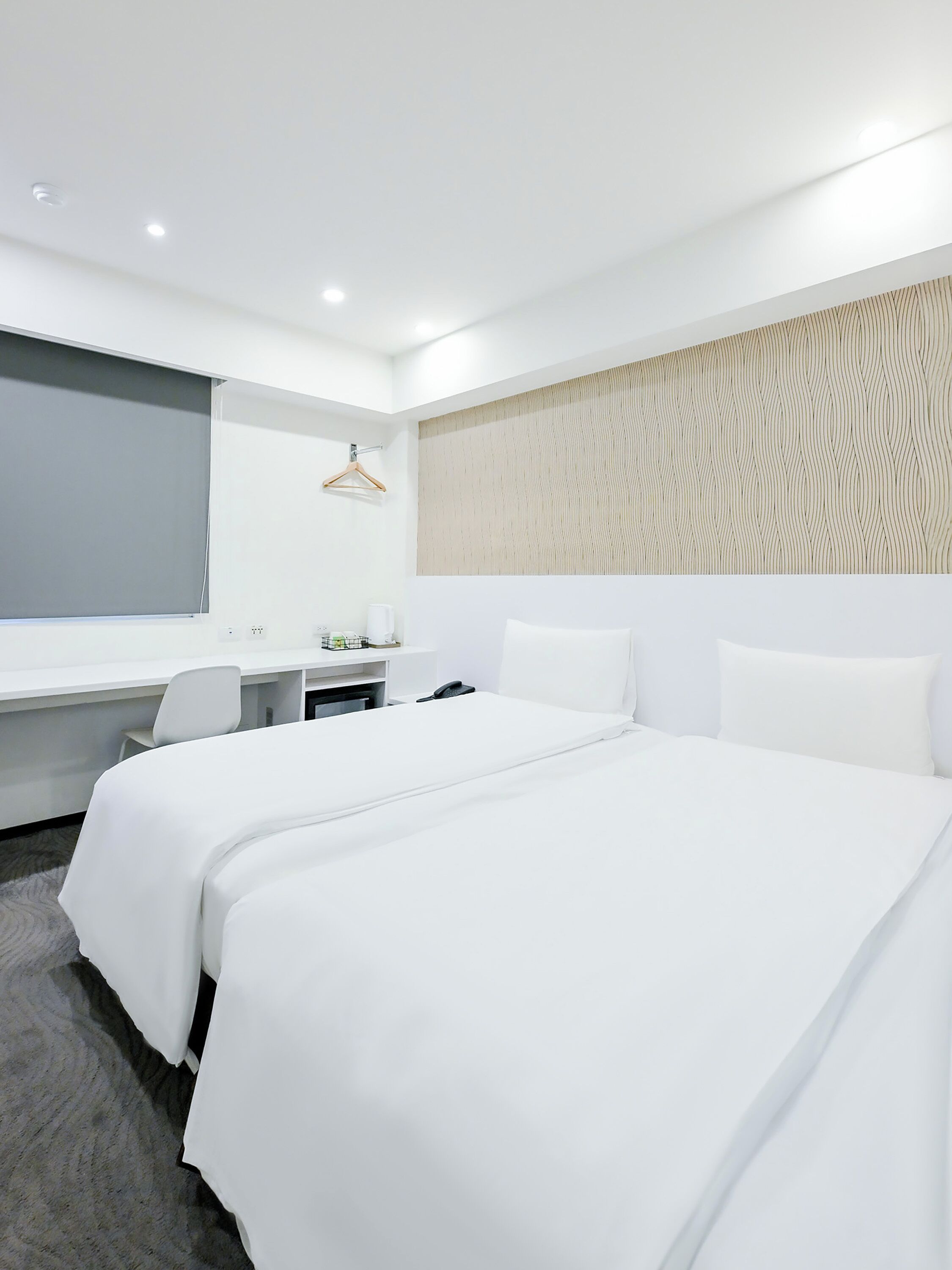 Standard Twin Room, No Windows | Down duvets, desk, free WiFi, bed sheets