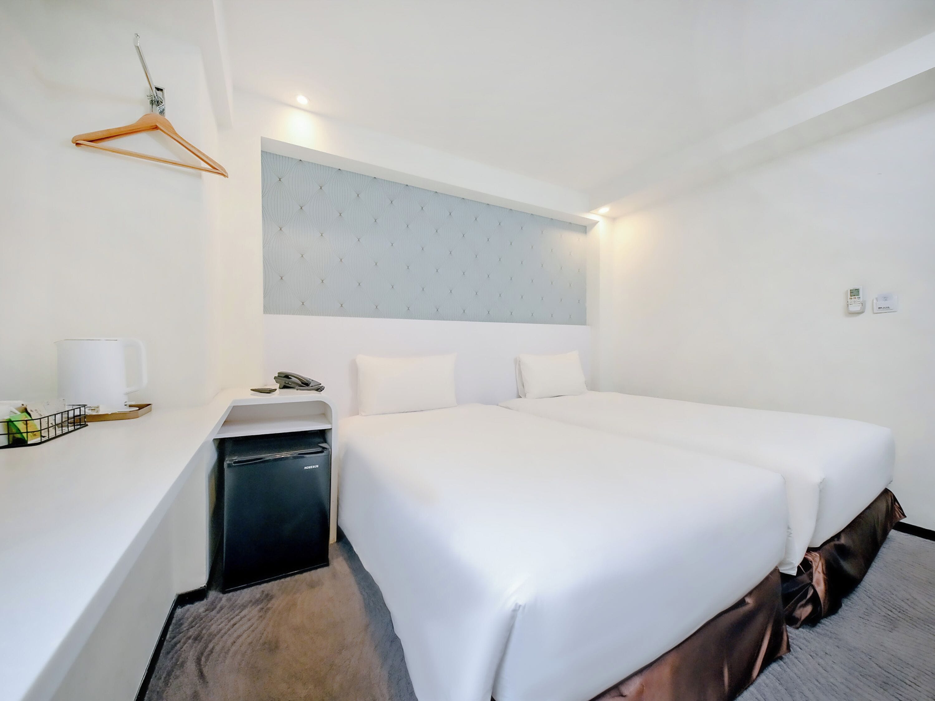Superior Twin kamer | Donzen dekbedden, een bureau, gratis wifi, beddengoed