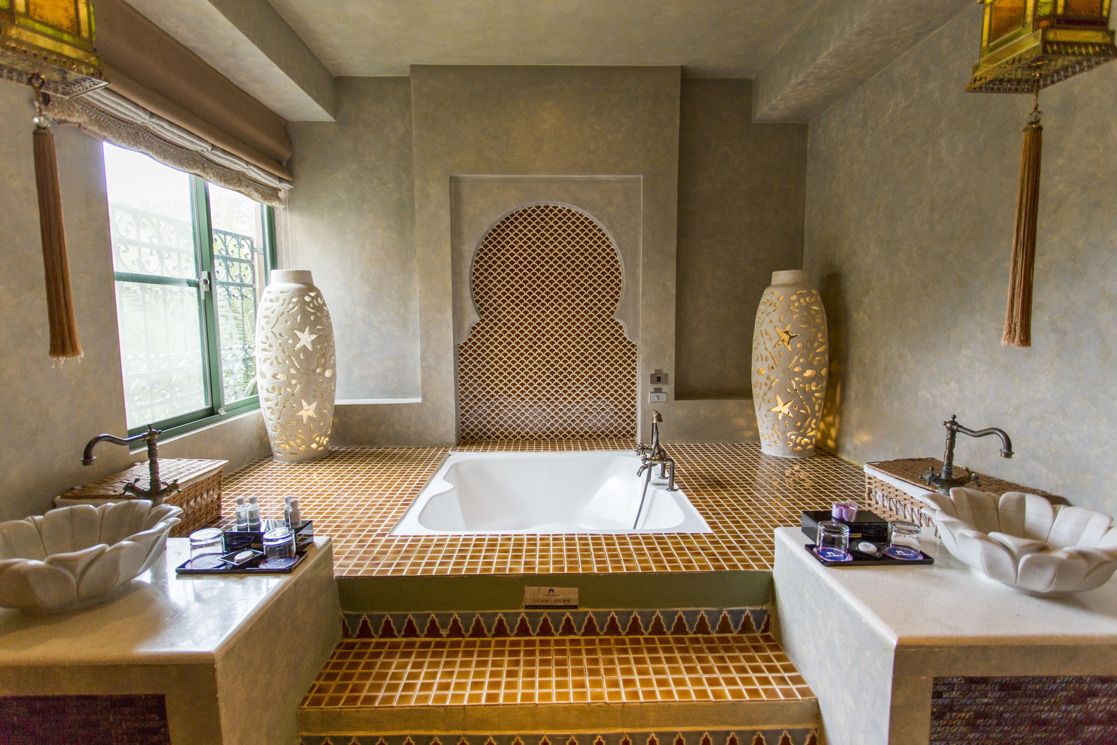 king quad with balcony and mountain view - pearl  | bathroom | free toiletries, hair dryer, slippers, towels