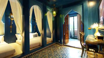 In-room safe, individually decorated, individually furnished, desk