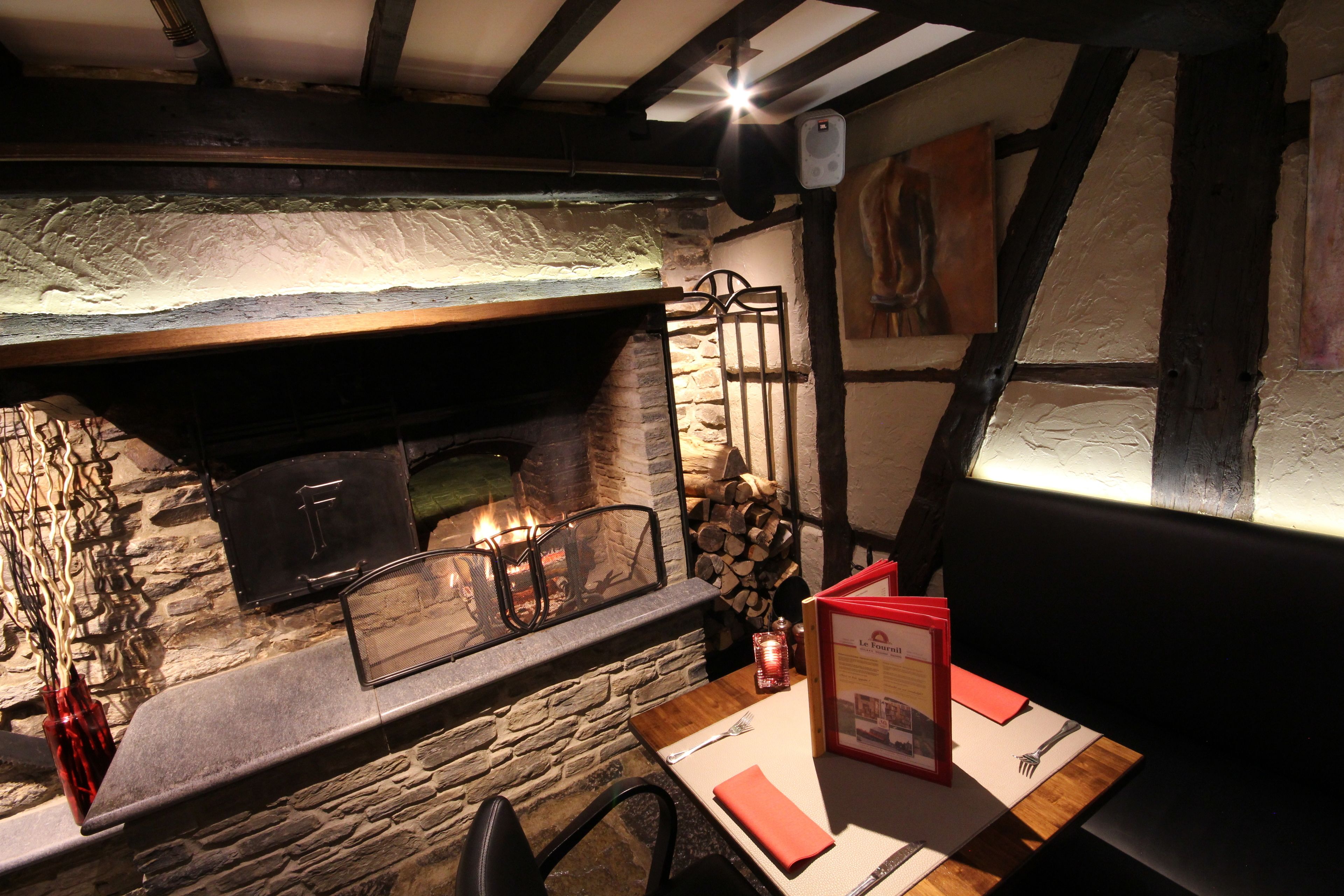 2 restaurants, breakfast, lunch, dinner served; belgian cuisine