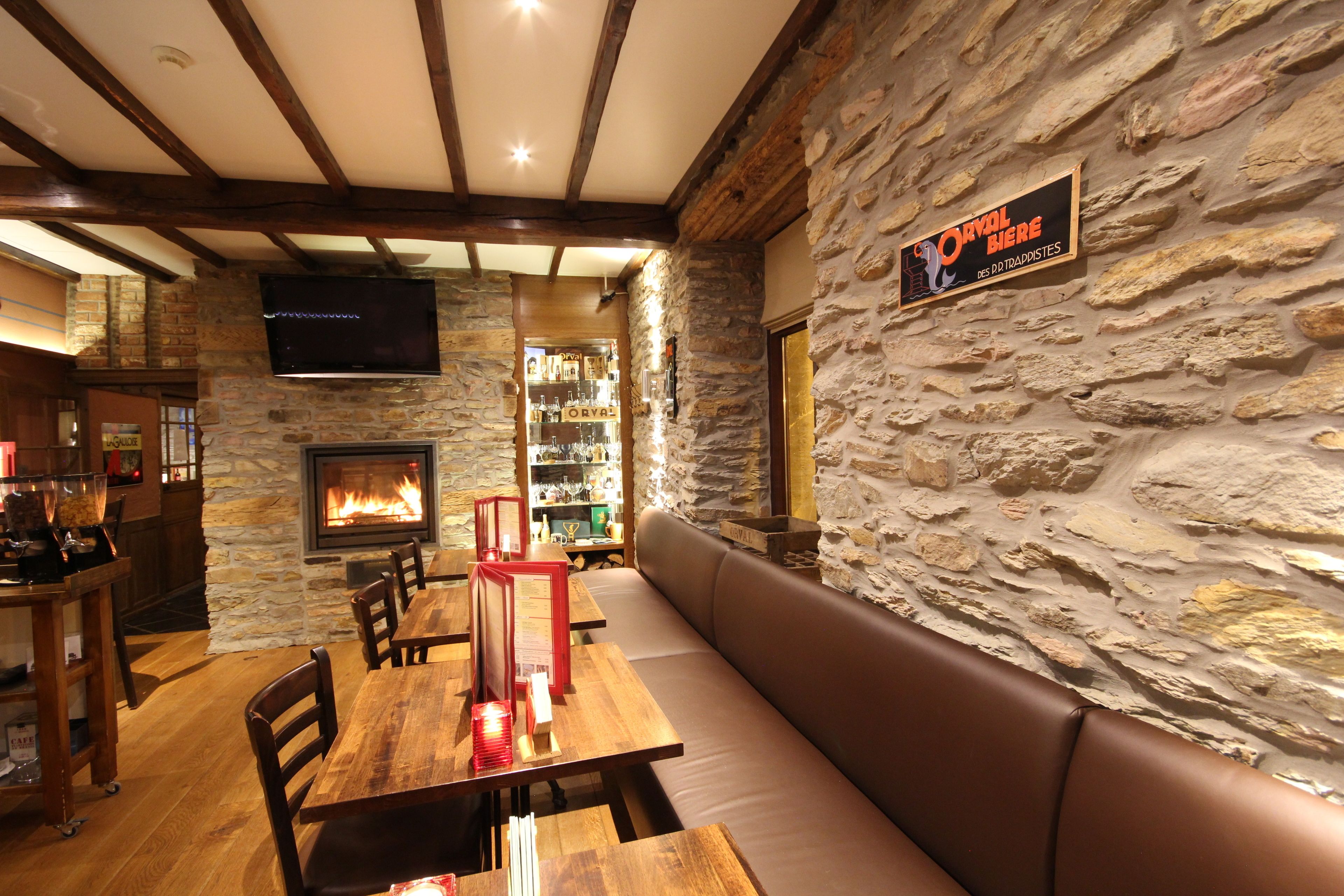 2 restaurants, breakfast, lunch, dinner served; belgian cuisine