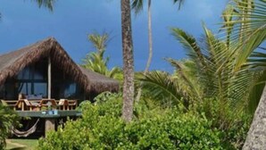 Breakfast, lunch and dinner served - Butterfly House Bahia (Maraú)