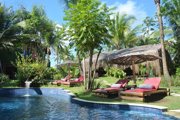 Outdoor pool - Butterfly House Bahia (Maraú)