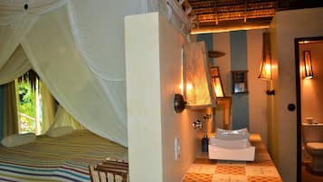 1 habitación, minibar, wifi gratis y ropa de cama