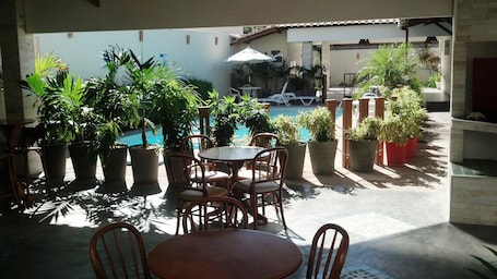 酒廊. 维亚马普拉亚酒店