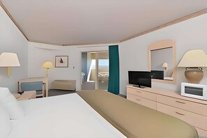 Iron/ironing board, free WiFi, bed sheets, alarm clocks - Econo Lodge Inn & Suites Jackpot near Casino (Jackpot)