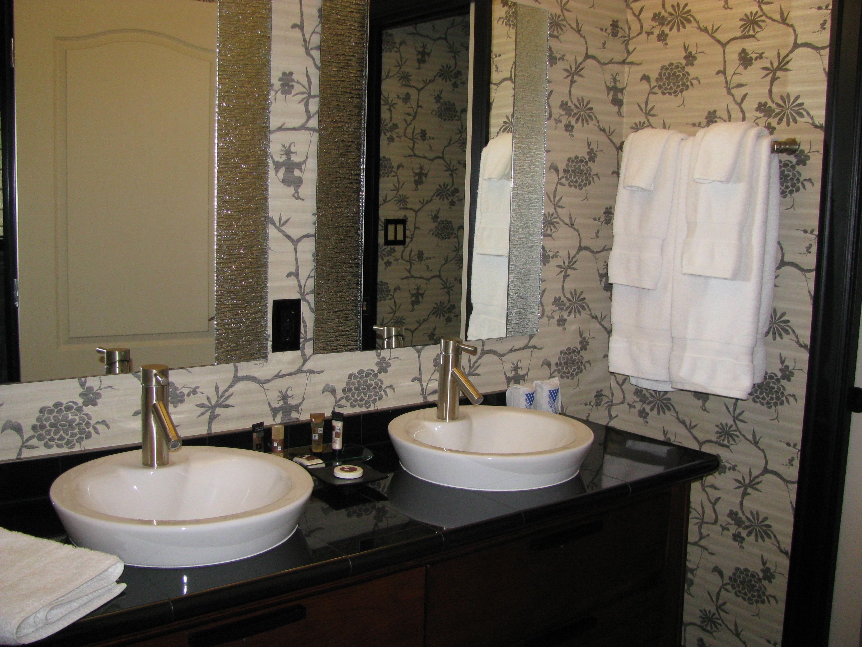 executive suite | bathroom sink