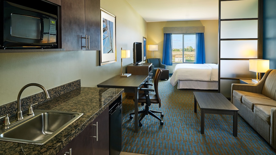 Four Points by Sheraton Williston