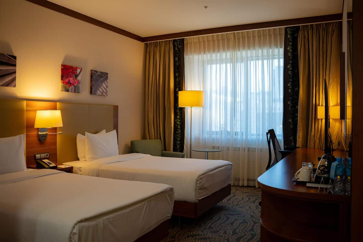 Literie de qualité supérieure, coffres-forts dans les chambres