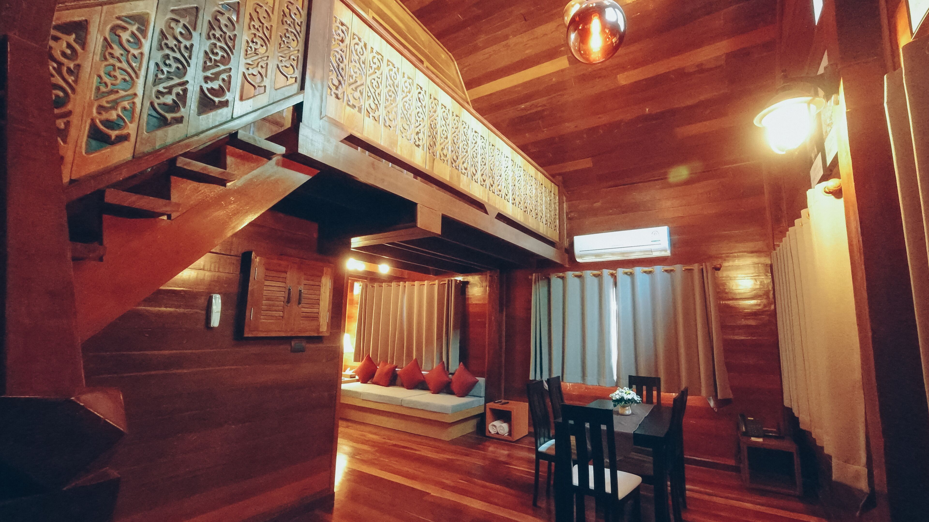 family villa | living room | 32-inch lcd tv with satellite channels, tv