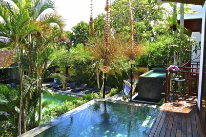 Aqua Octaviana Bali Villa