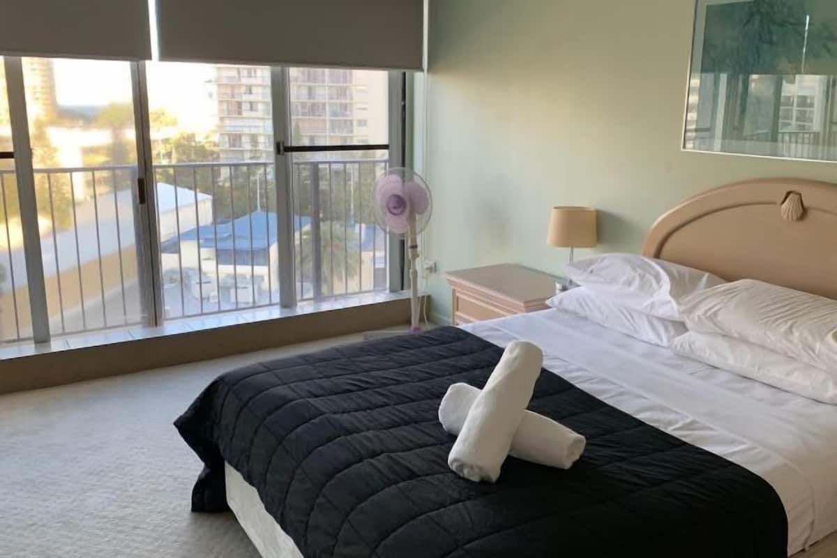 3 camere, biancheria da letto di alta qualità, ferro/asse da stiro