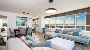 Premium Apartment, 3 Bedrooms, Ocean View | Living area