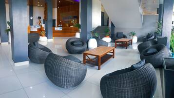 Sala de estar en el lobby