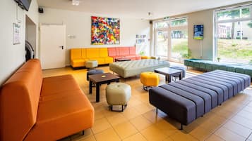 Sala de estar en el lobby