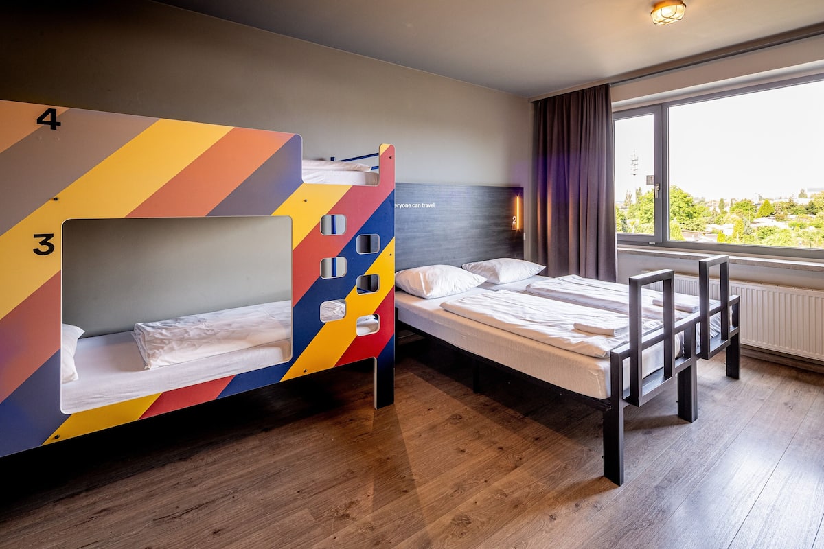 In-room safe, iron/ironing board, free WiFi, bed sheets