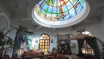 Khu sảnh