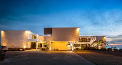 Lareem Boutique Hotel