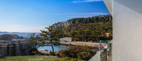 Quarto casal standard | Roupas de cama premium, edredons de pluma, cofres nos quartos