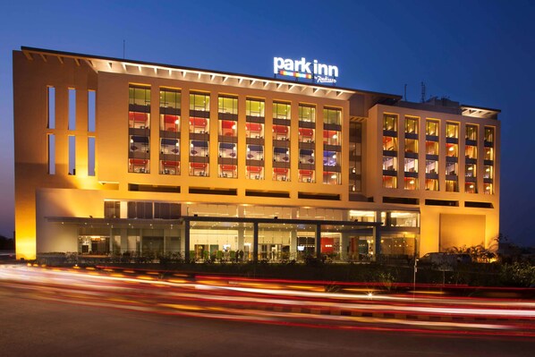 Exterior - Park Inn by Radisson Gurgaon Bilaspur (Gurugram)