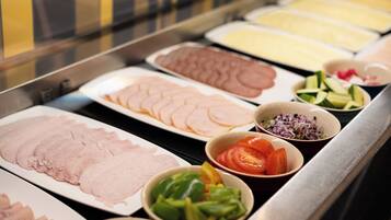 Dagelijks ontbijtbuffet (EUR 25 per persoon)