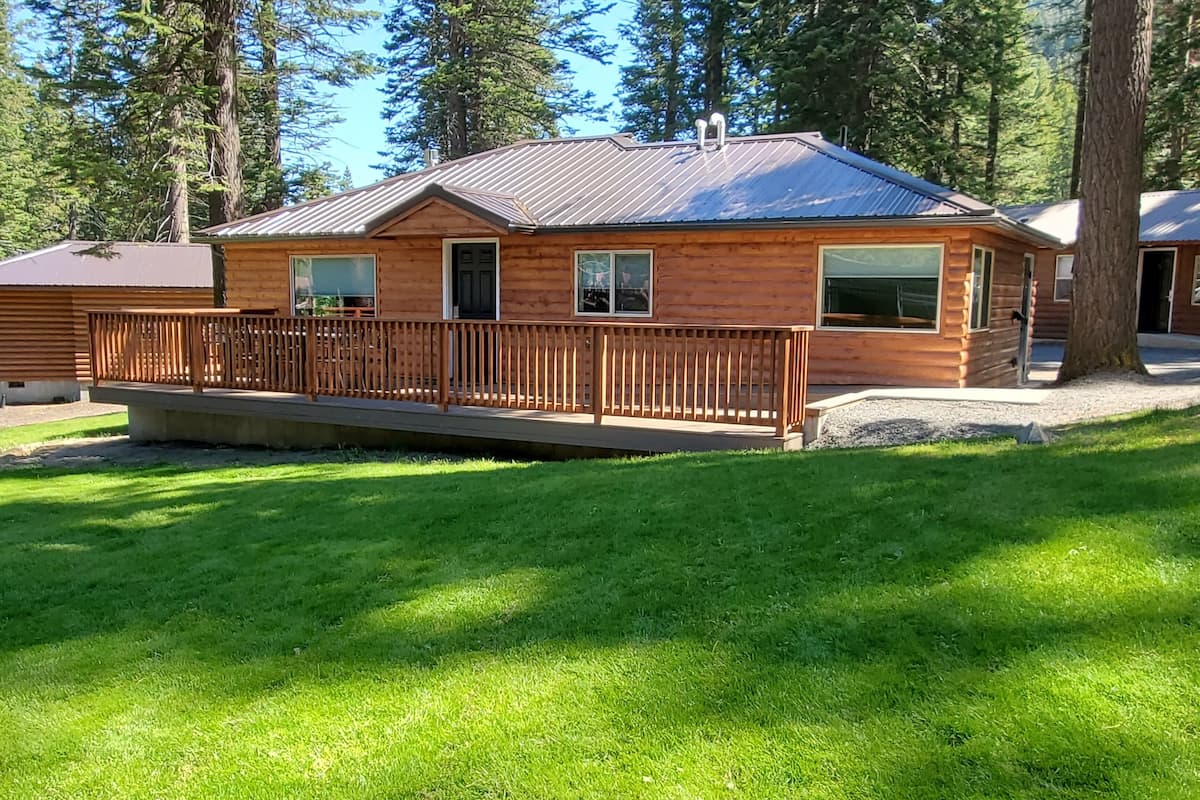 Familien-Ferienhütte, 2 Schlafzimmer, 2 Bäder