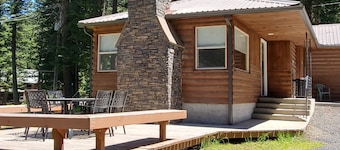 Eagle Cap Chalets