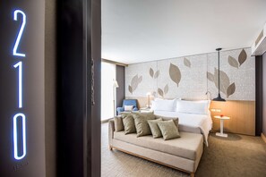 1 bedroom, minibar, in-room safe, desk - NH Collection Bogotá Terra 100 Royal (Bogotá)