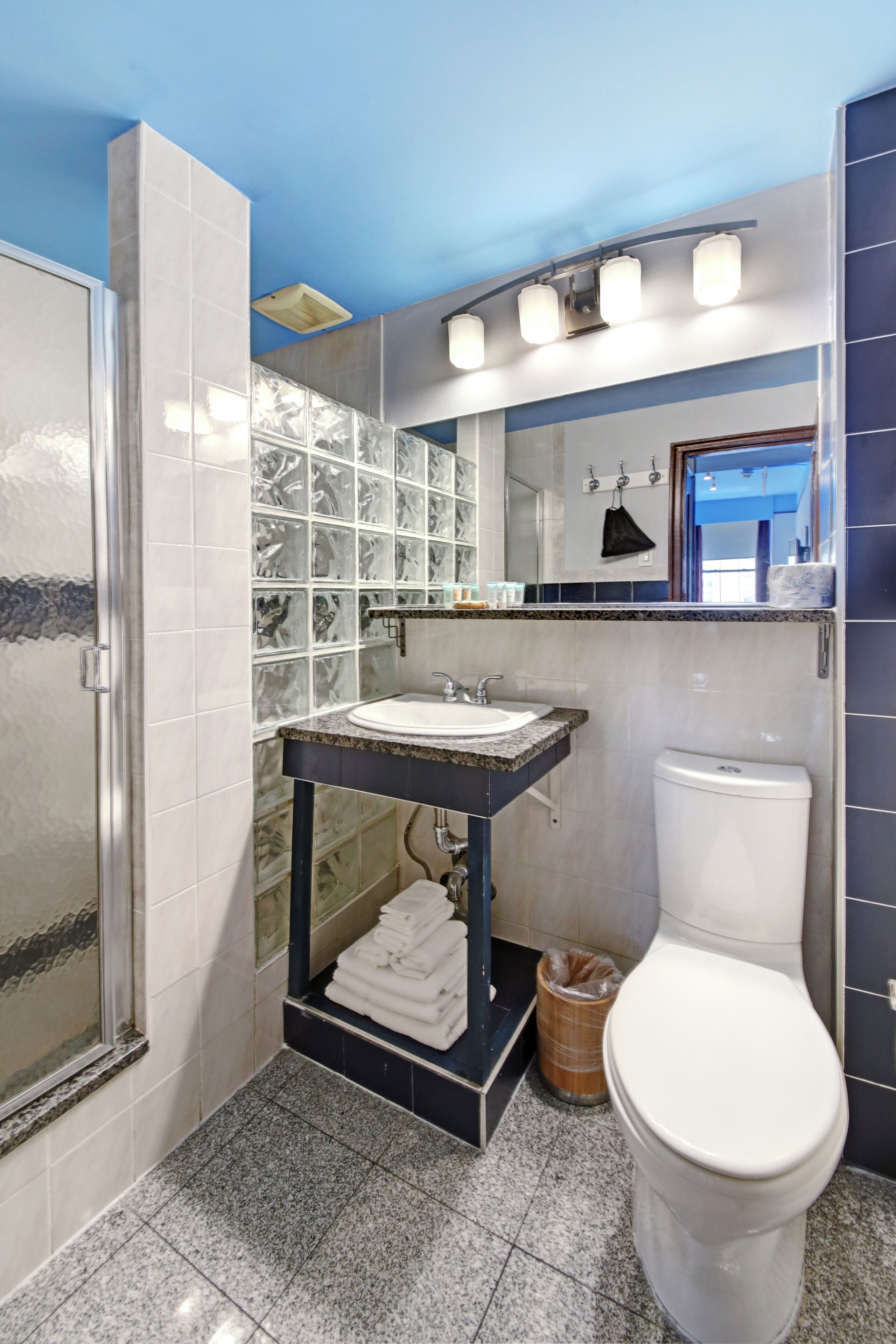 Foto - Chelsea Pines Inn