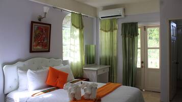 Suite Deluxe, 2 chambres, vue montagne | 2 chambres, literie de qualité supérieure, couette en duvet d'oie