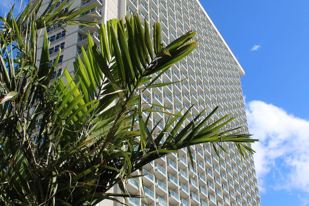 Ala Moana Hotel by LSI Resorts
