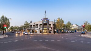 A hotel with a central tower, multiple floors, and a modern design. - Mawson Lakes Hotel & Function Centre (Mawson Lakes)
