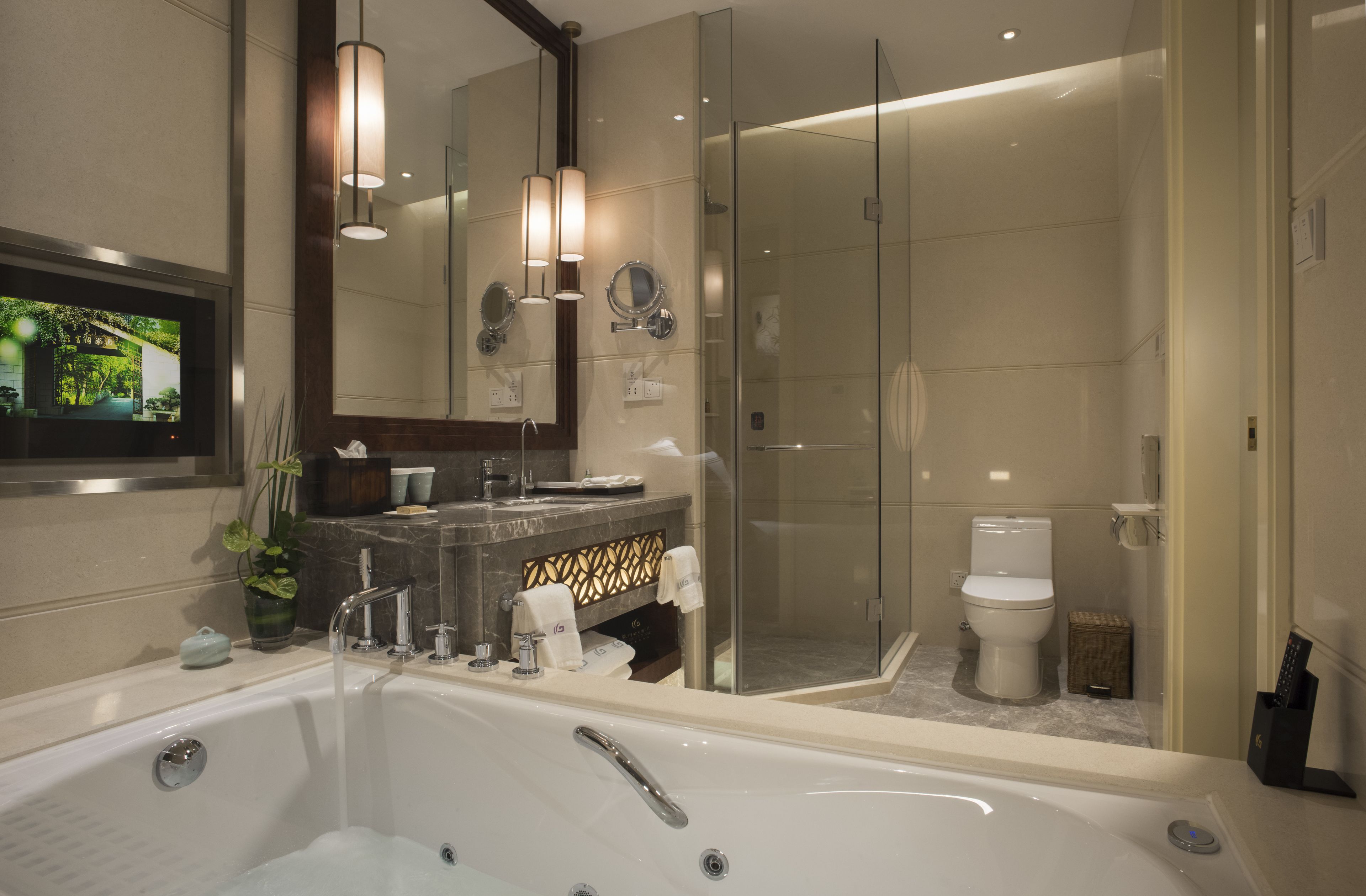 qingyi room in building no.7(king bed) | bathroom | combined shower/bathtub, hair dryer, dressing gowns, slippers