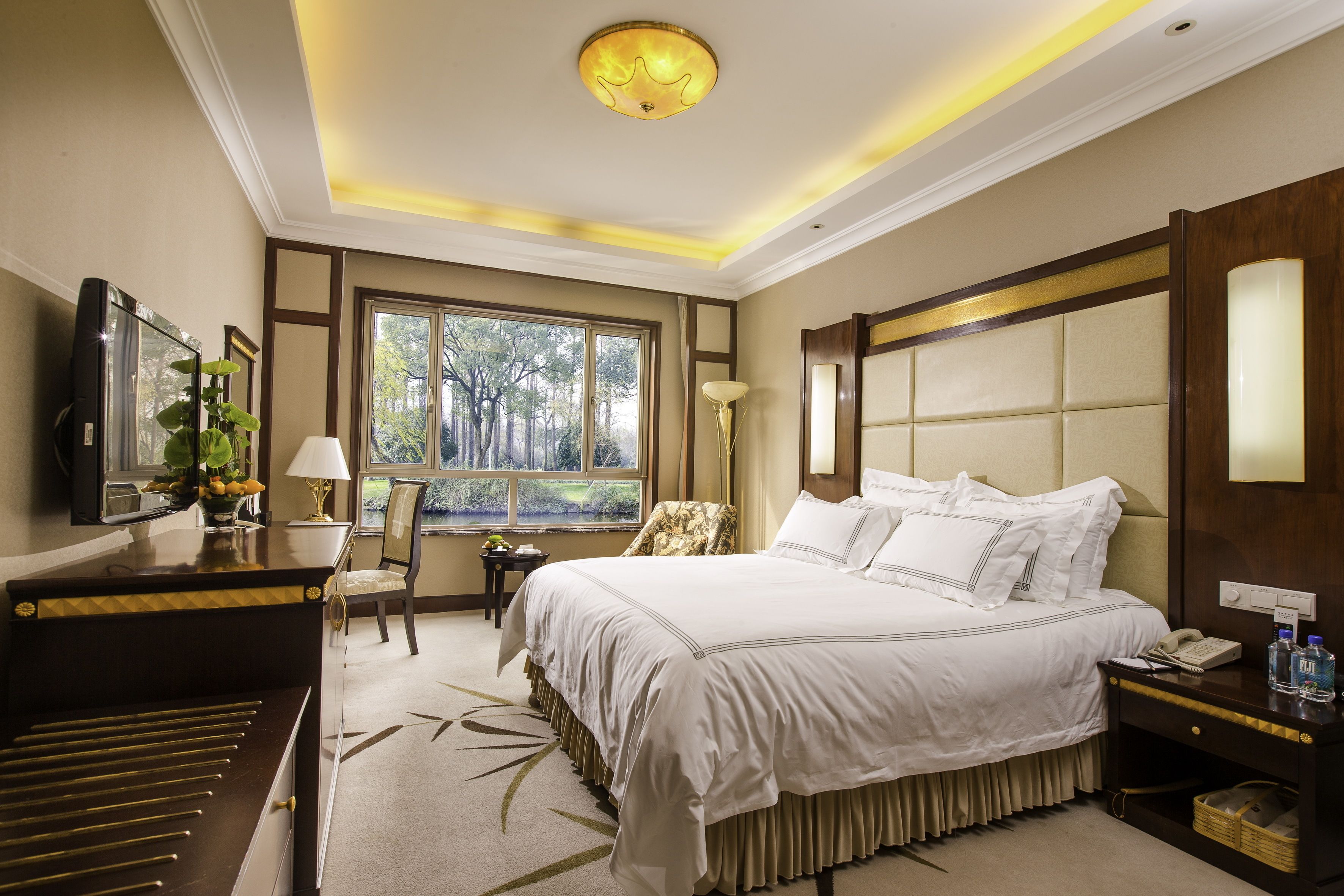 waterfront room (king bed) in building no.2 | 1 bedroom, premium bedding, minibar, in-room safe