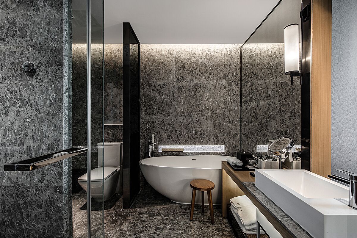 design room, 1 king bed | 1 bedroom, premium bedding, down duvets, minibar