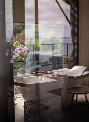 Founder's Home | Bathroom - Plataran Komodo Resort & Spa (Labuan Bajo)