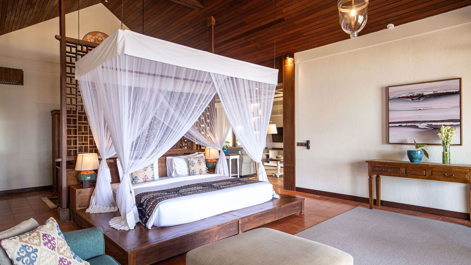 Literie de qualité, minibar, coffre-fort, bureau