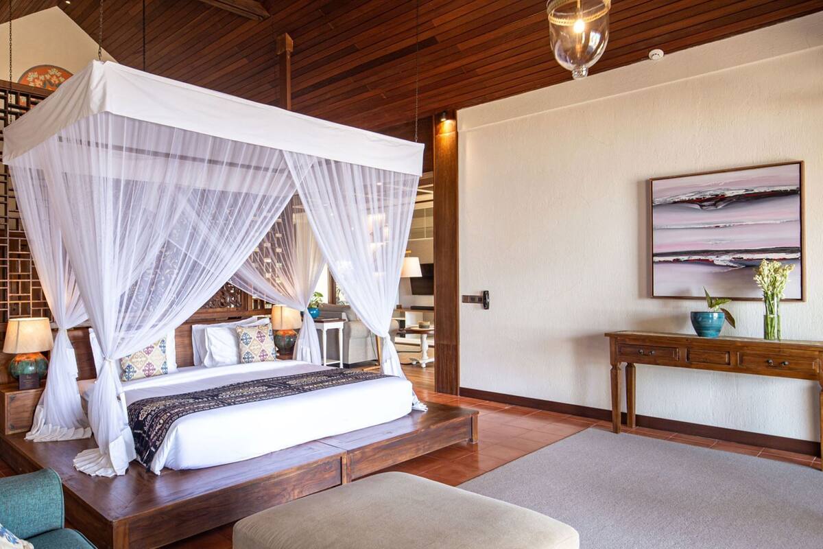 Literie de qualité, minibar, coffre-fort, bureau