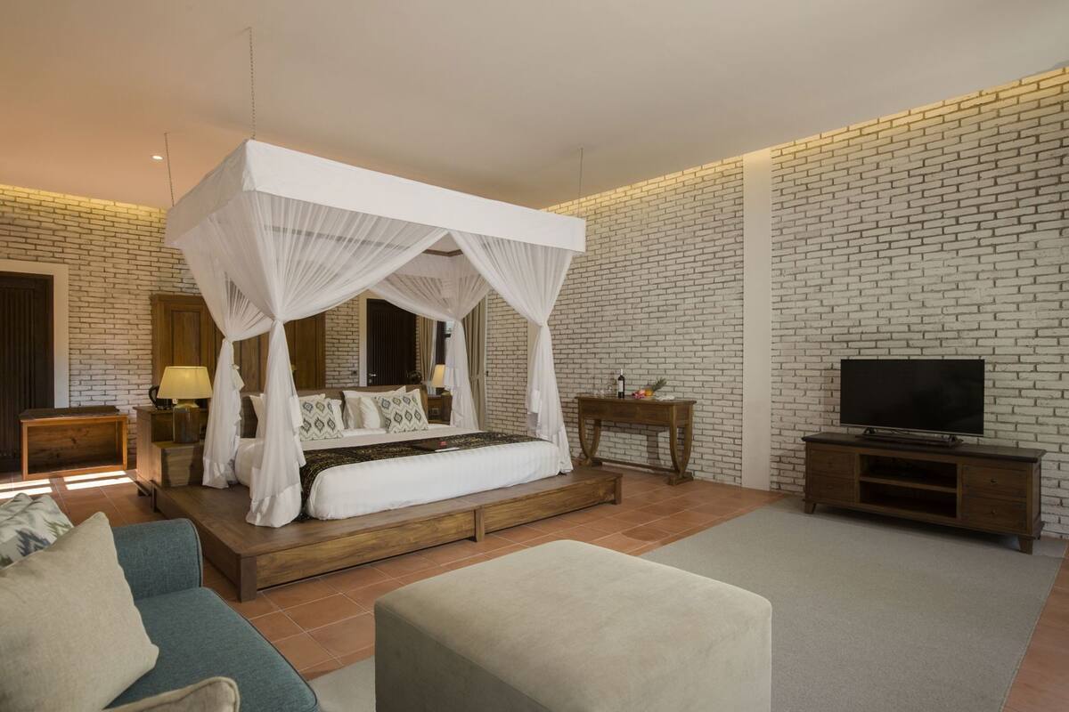 Literie de qualité, minibar, coffre-fort, bureau