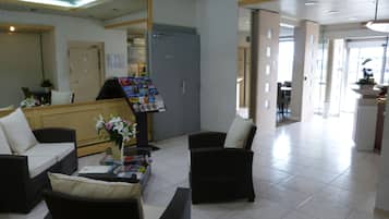 Sala de estar en el lobby