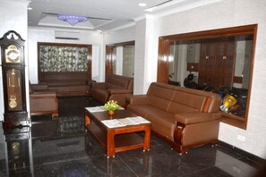 Khu tiếp khách ở sảnh