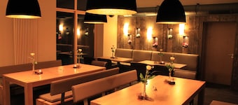 Troll's Brauhaus Hotel