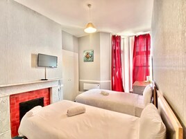 Sistema de insonorización, wifi gratis y ropa de cama 