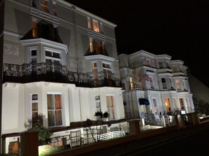 Front of property - The Carlton Hotel (Folkestone)