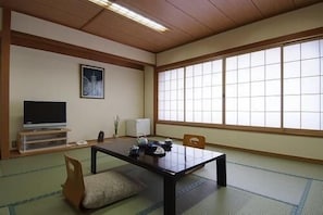  LCD 液晶電視