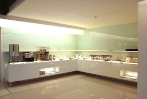 Free daily on-the-go breakfast - Hotel Purity (New Taipei City)