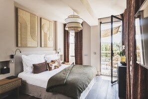 Classic Double Room, free spa access | Premium bedding, minibar, in-room safe, individually decorated