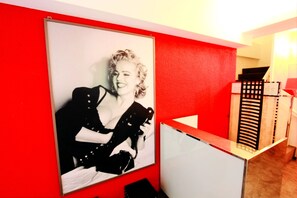 Hallway - Hotel Cheers (Taipei)