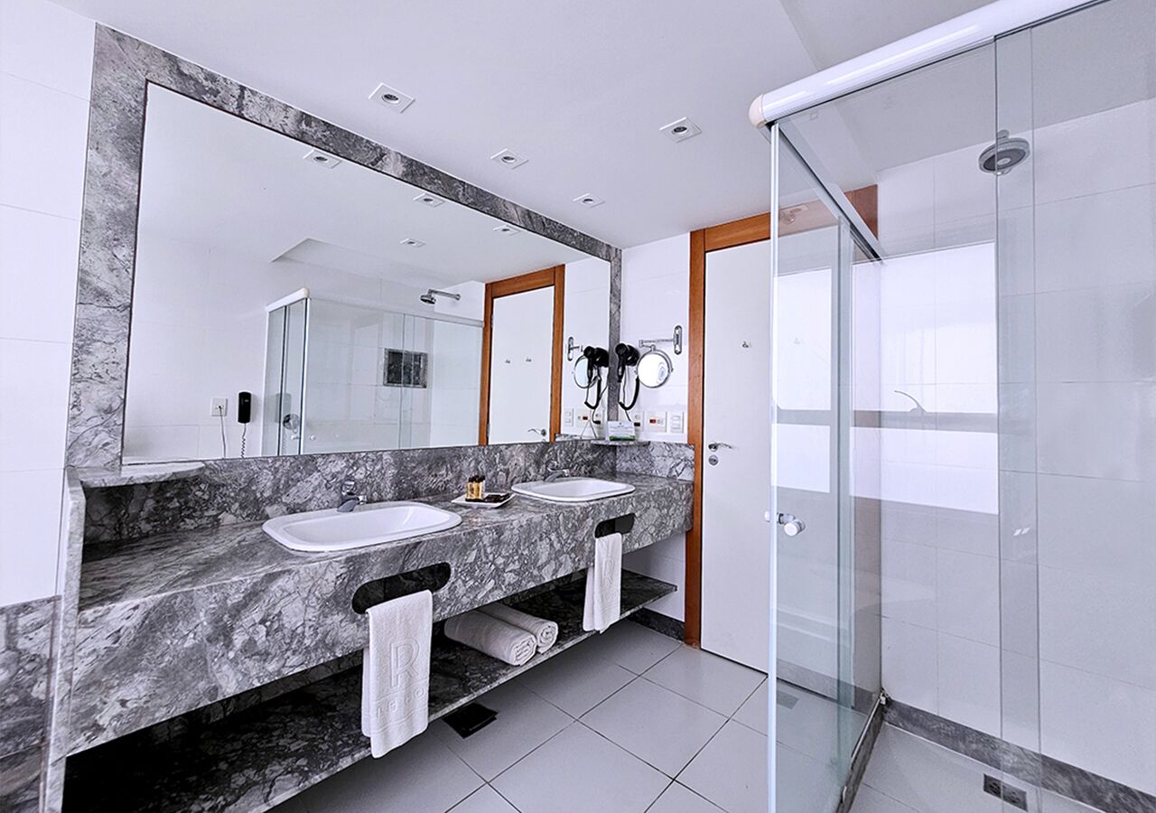 Master Frente com Hidro | Bagno | Set di cortesia gratuito, asciugacapelli, asciugamani